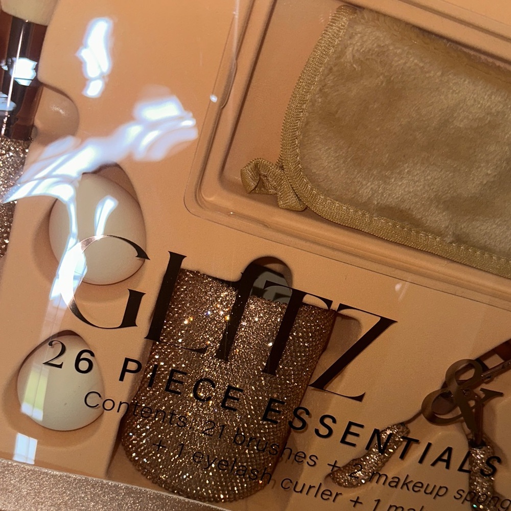 💎Glitz & Glam 26 piece bling Makeup Brush Set - Picture 6 of 7